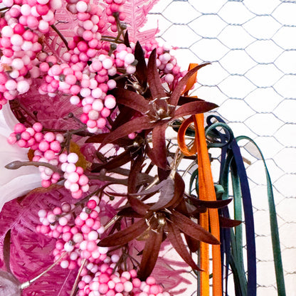 クリスマスアレンジメント【ピンクシダ＆モクレンフレームアレンジ】