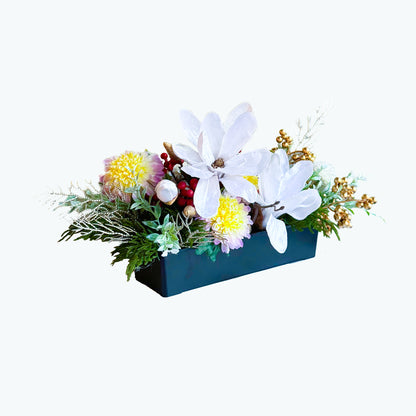 クリスマスアレンジメント【モクレン＆マムテーブルアレンジ】