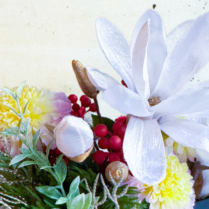 クリスマスアレンジメント【モクレン＆マムテーブルアレンジ】